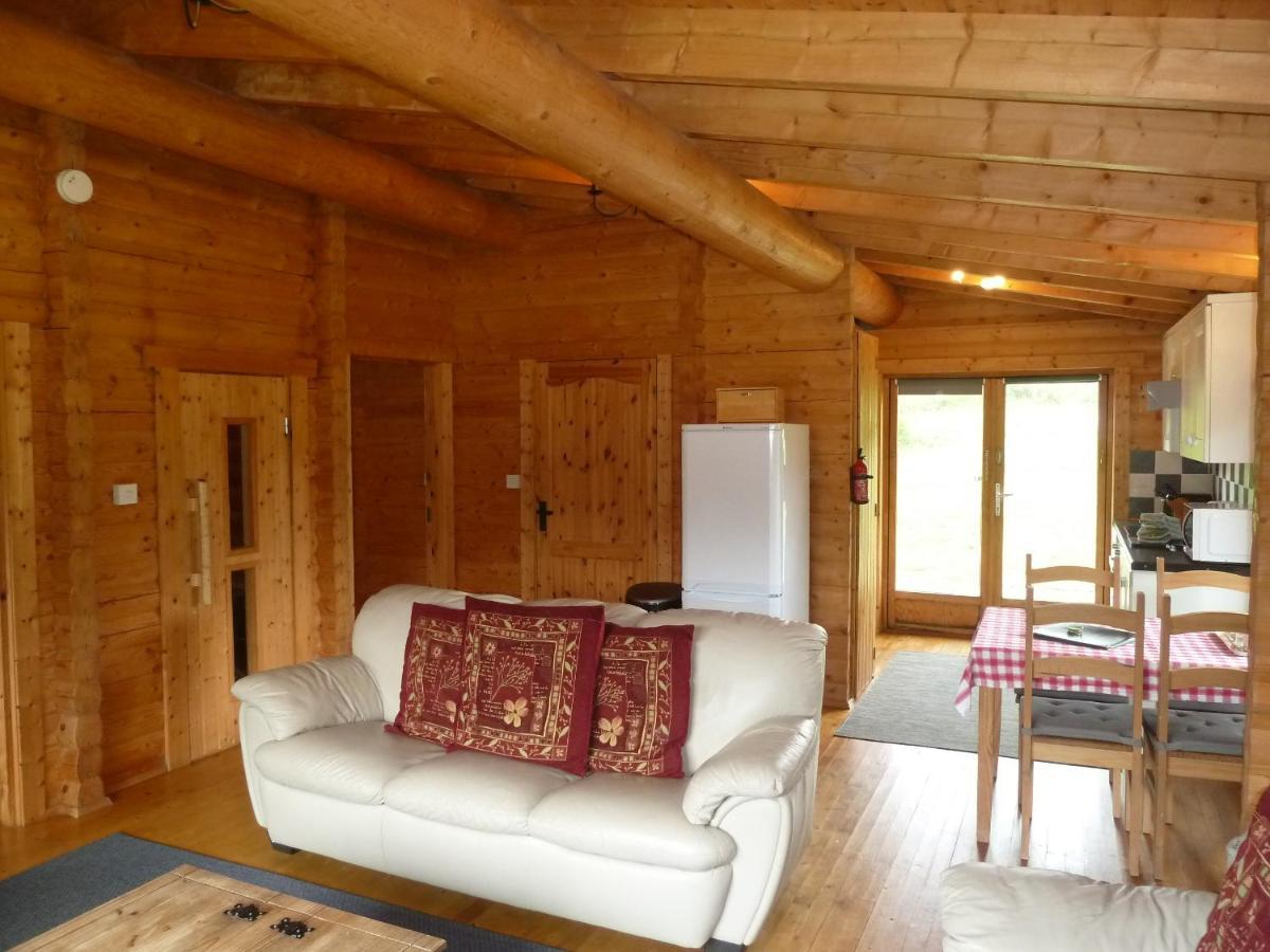 Glenbeag Mountain Lodges Glenshee Exterior foto