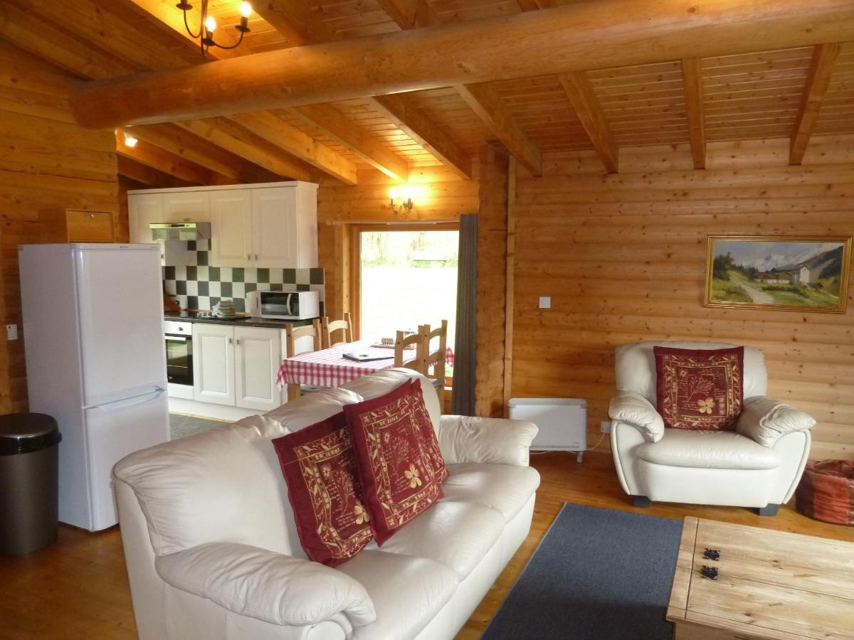 Glenbeag Mountain Lodges Glenshee Exterior foto